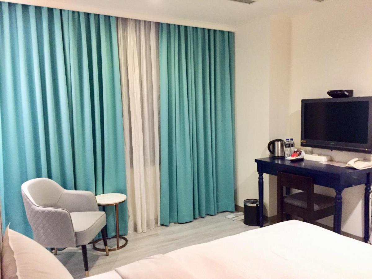 Garden Hotel Taichung Exterior foto