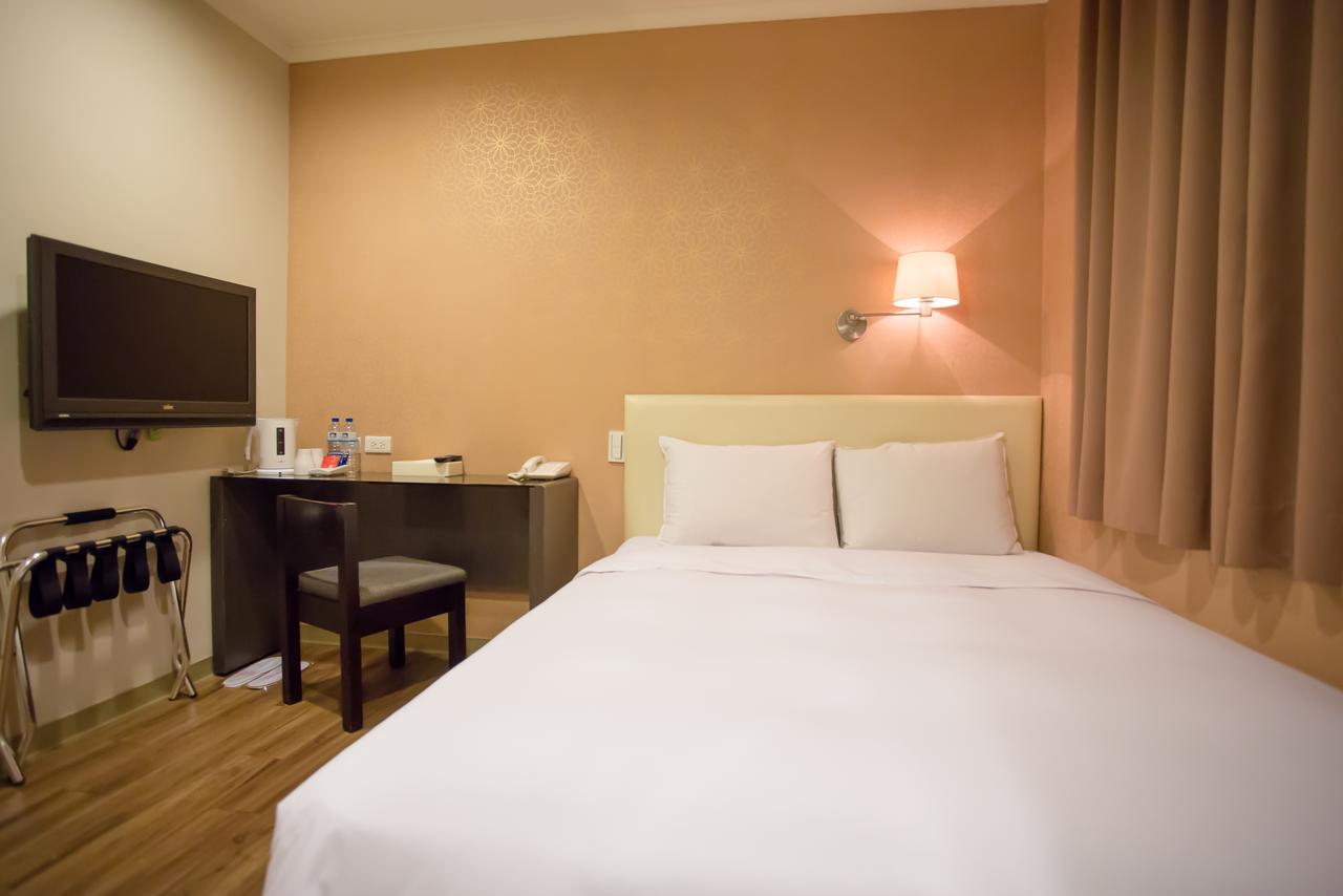 Garden Hotel Taichung Exterior foto