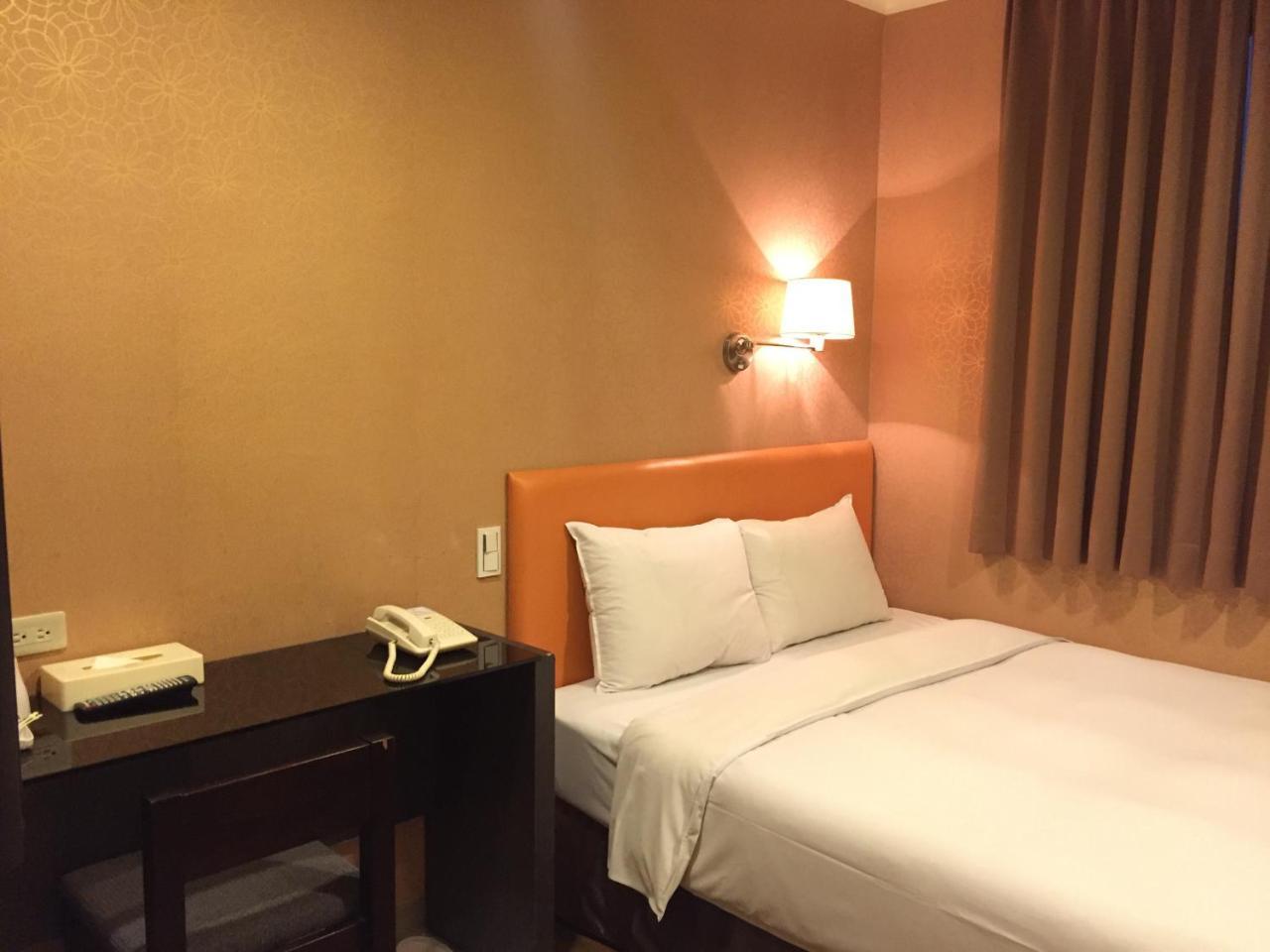 Garden Hotel Taichung Exterior foto